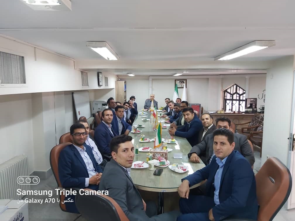 جلسه همکاران محترم شرکت تدارک در استان همدان